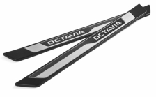 Beleuchtete Einstiegsleisten Octavia IV